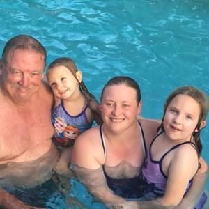 Meet your Posher, Larry